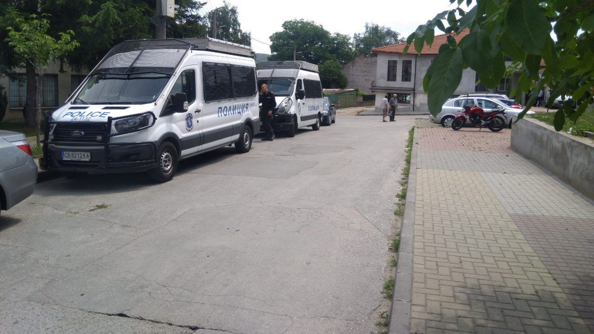 Виден бизнесмен от Костенец е арестуван заедно с кмета Радостин Радев