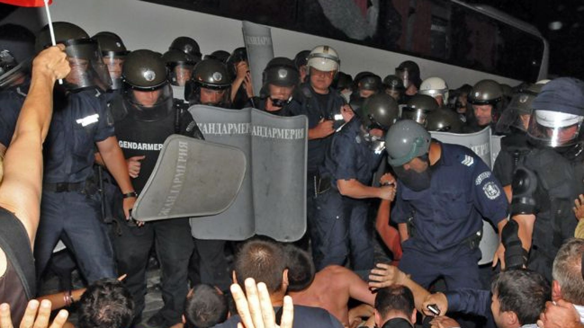 Полицаят Веселин Денчев който беше оправдан за ударите по протестиращ