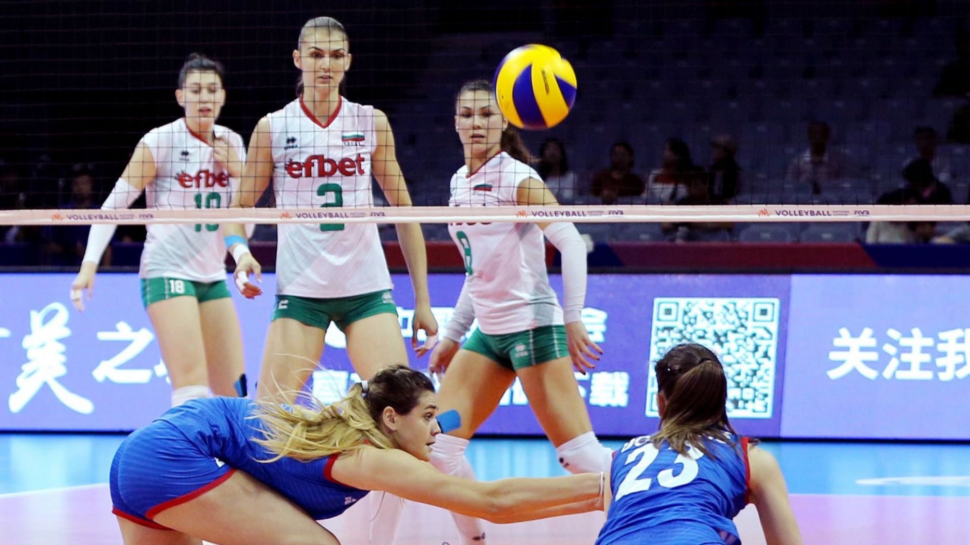 България шокира с обрат над световния шампион