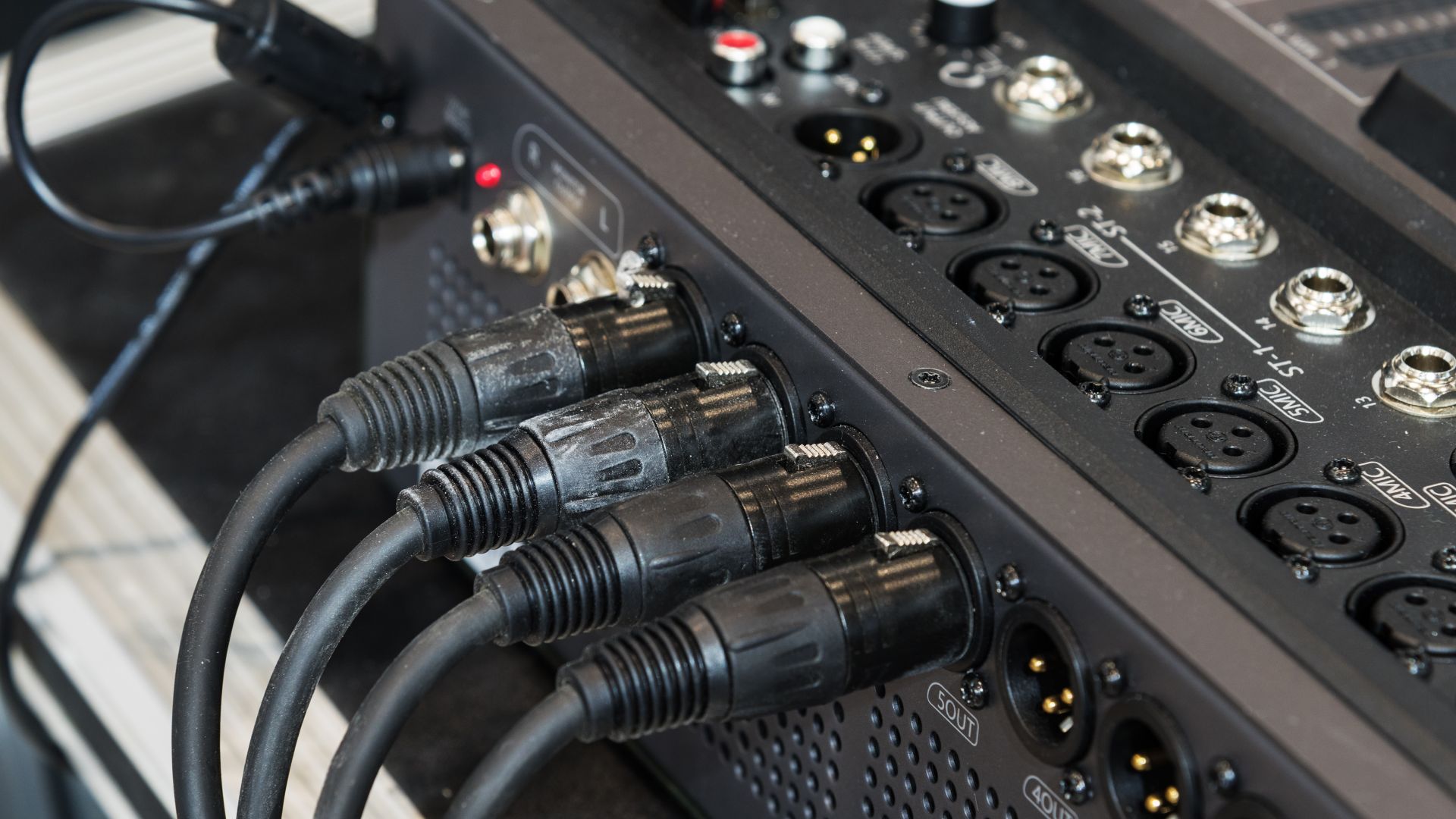 Депутатите забраниха шума на открито от 14 00 до 16 00 ч