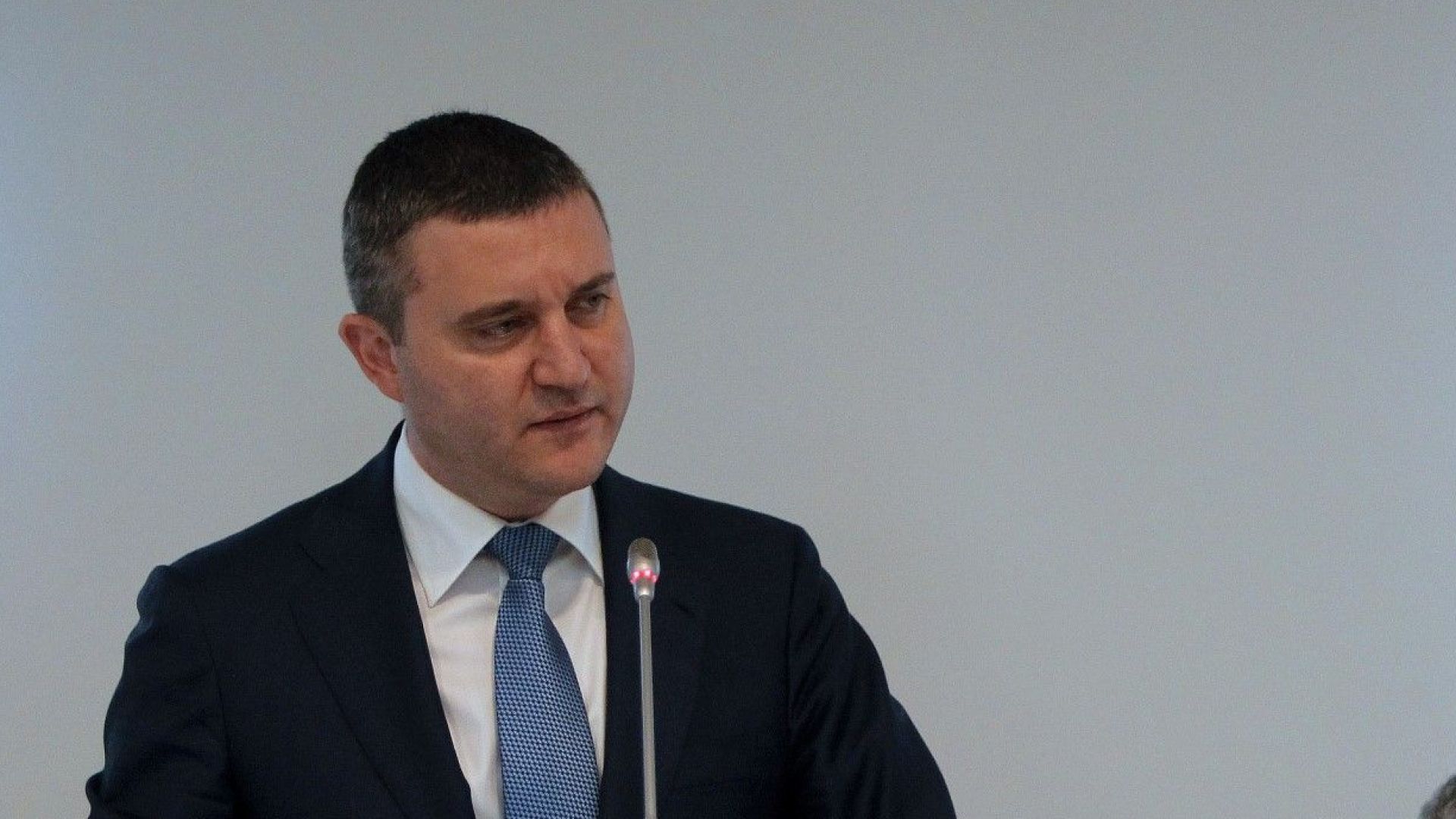 Хлябът няма да поевтинее ако се намали ДДС категоричен е