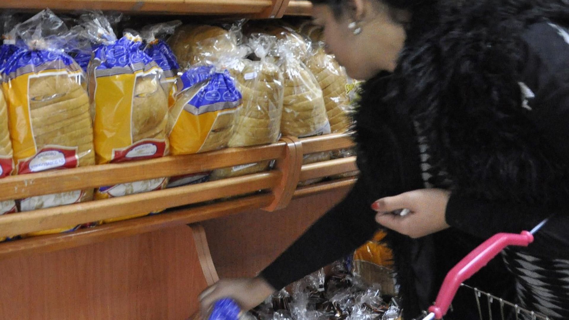 Хлябът няма да поевтинее ако се намали ДДС категоричен е