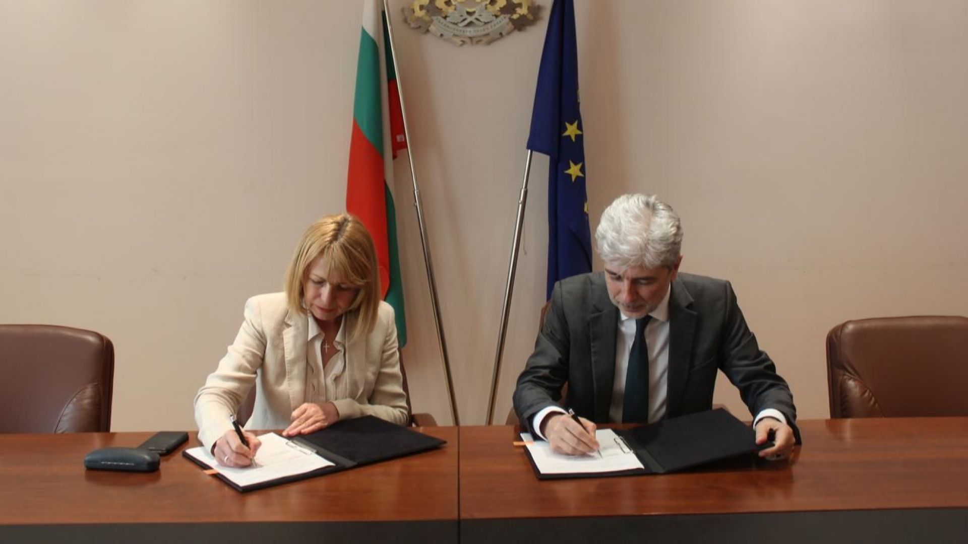 Министърът на околната среда и водите Нено Димов и кметът