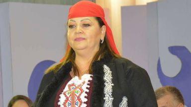  Пловдивчанка стана най-гласовитата певица в света с изпълнение на "Излел е Дельо хайдутин" 
