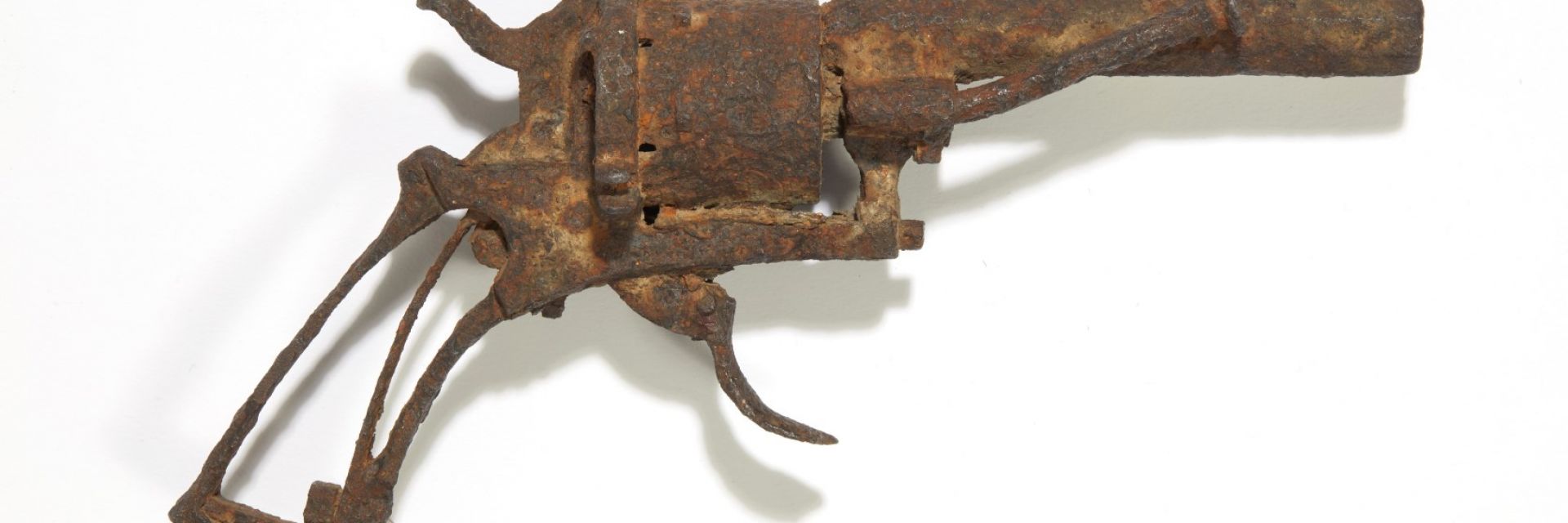 Кой купи револвера на Ван Гог за 162 500 евро?