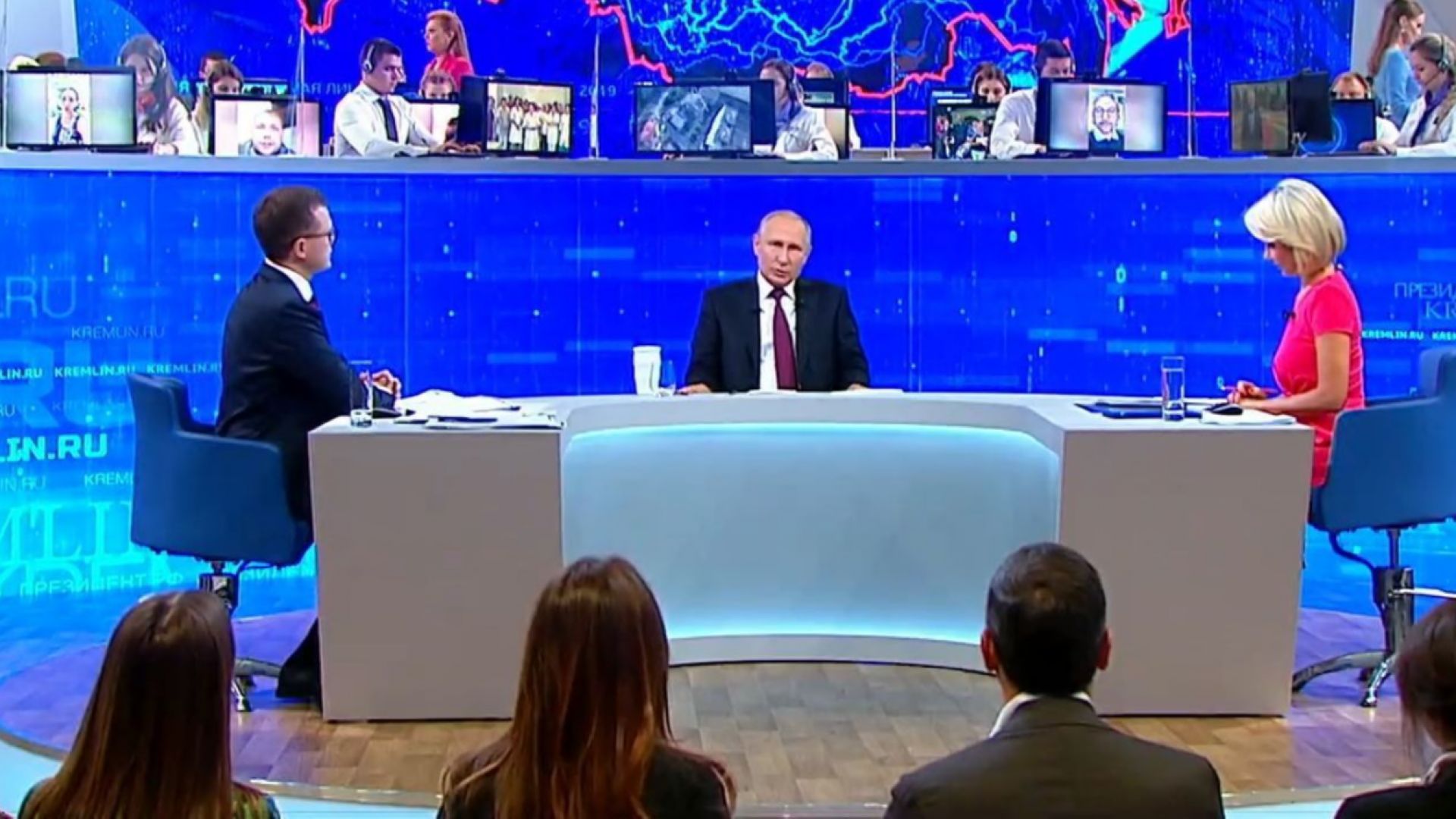 Пряката линия между с Владимир Путин се проведе за 17 ти