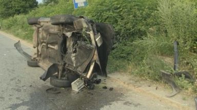 Неправоспособен младеж е катастрофирал край Кричим съобщиха от полицията 23 годишният