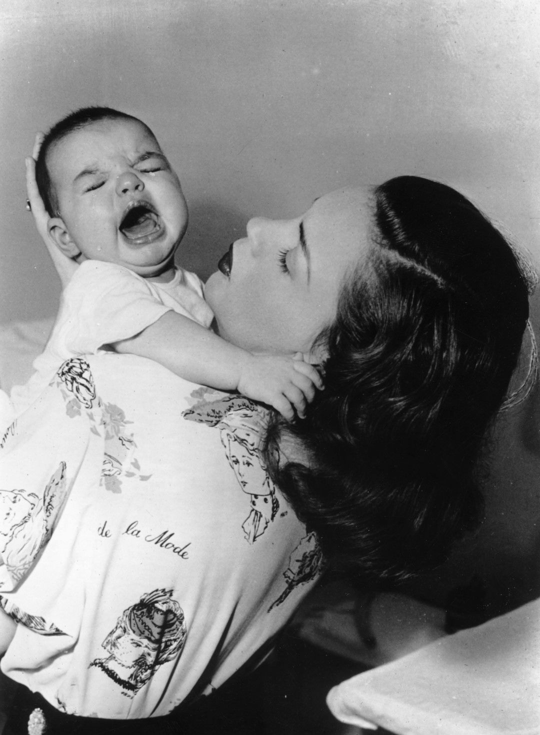 Лайза Минели с майка си през 1960 г.