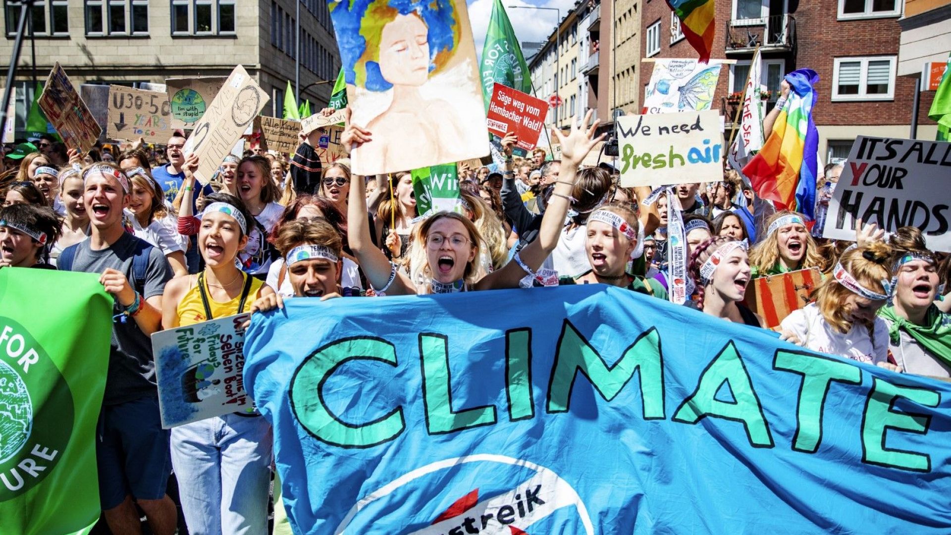 Демонстрацията срещу климатичните промени в германския град Аахен днес е