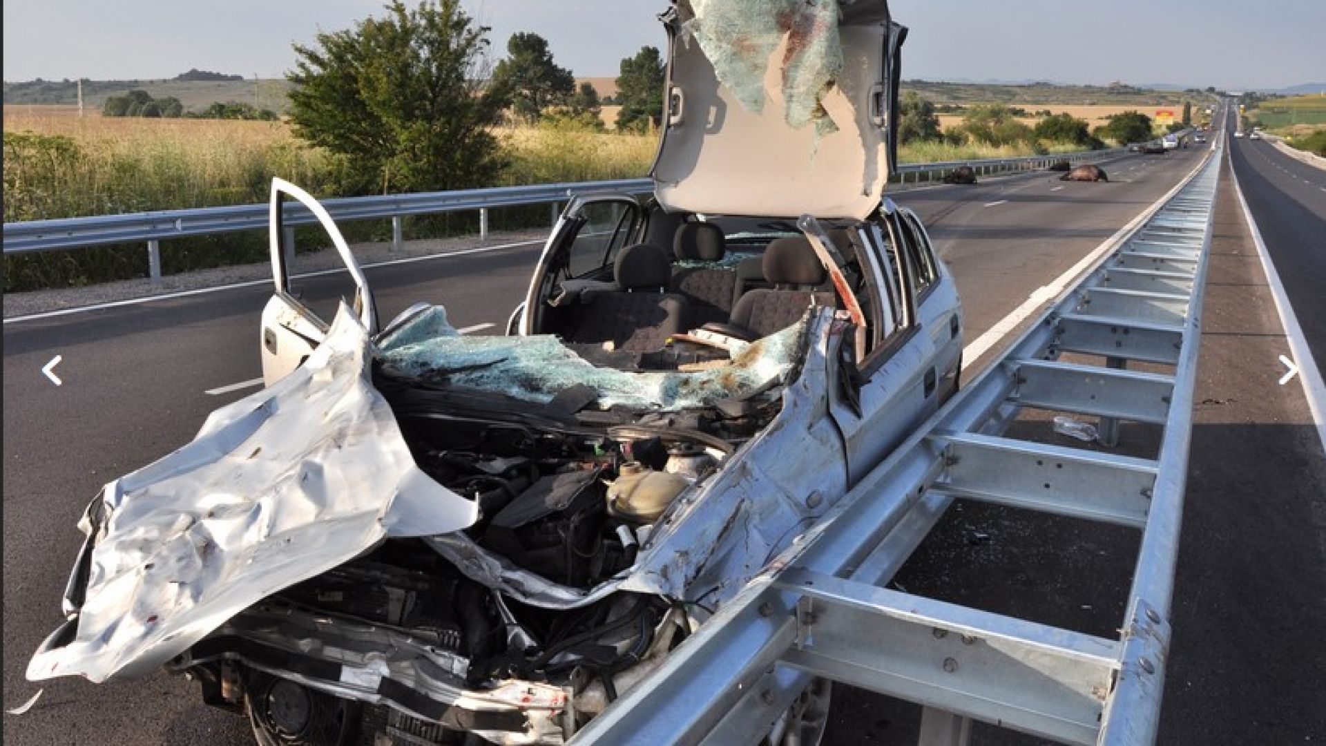 Двама души загинаха и един човек е в кома при