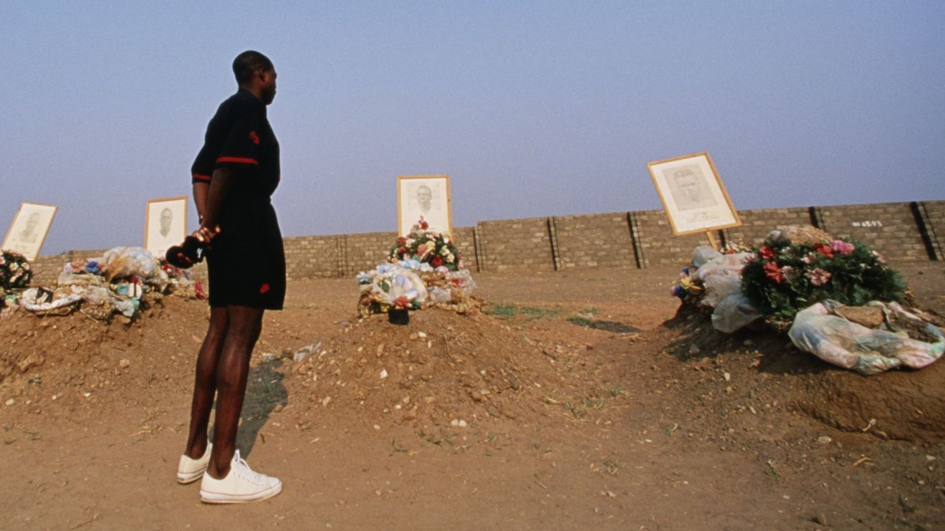 Голямата болка на Африка - последният полет на Медните куршуми