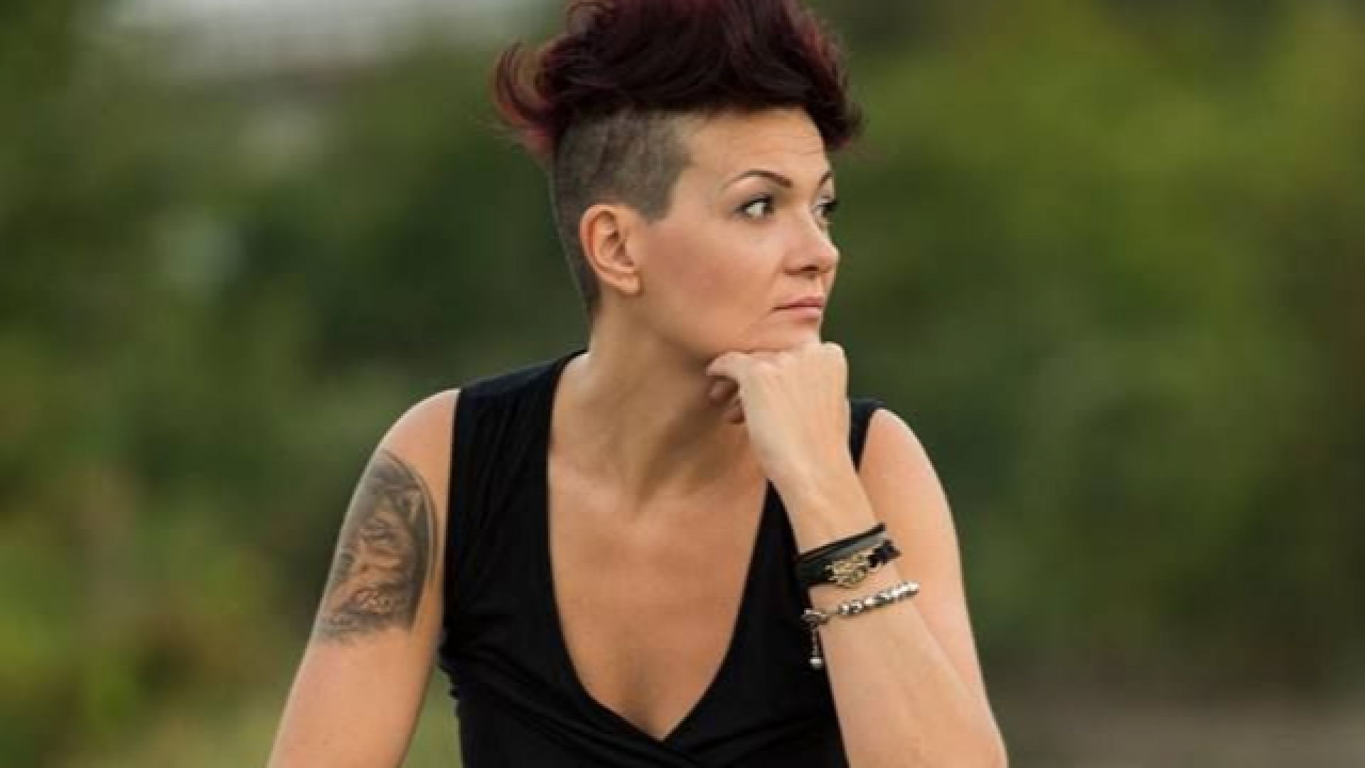 Дела трябват а не думи Когато си спомня за завета на Апостола