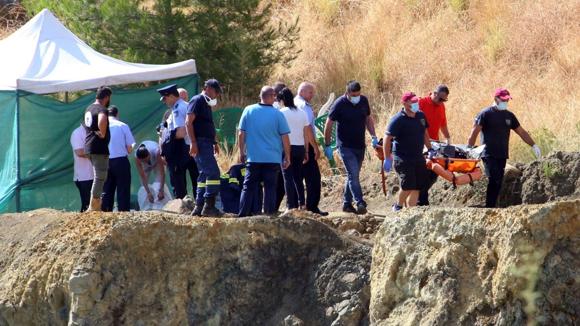 Капитанът от кипърската армия със сълзи на очи се извини