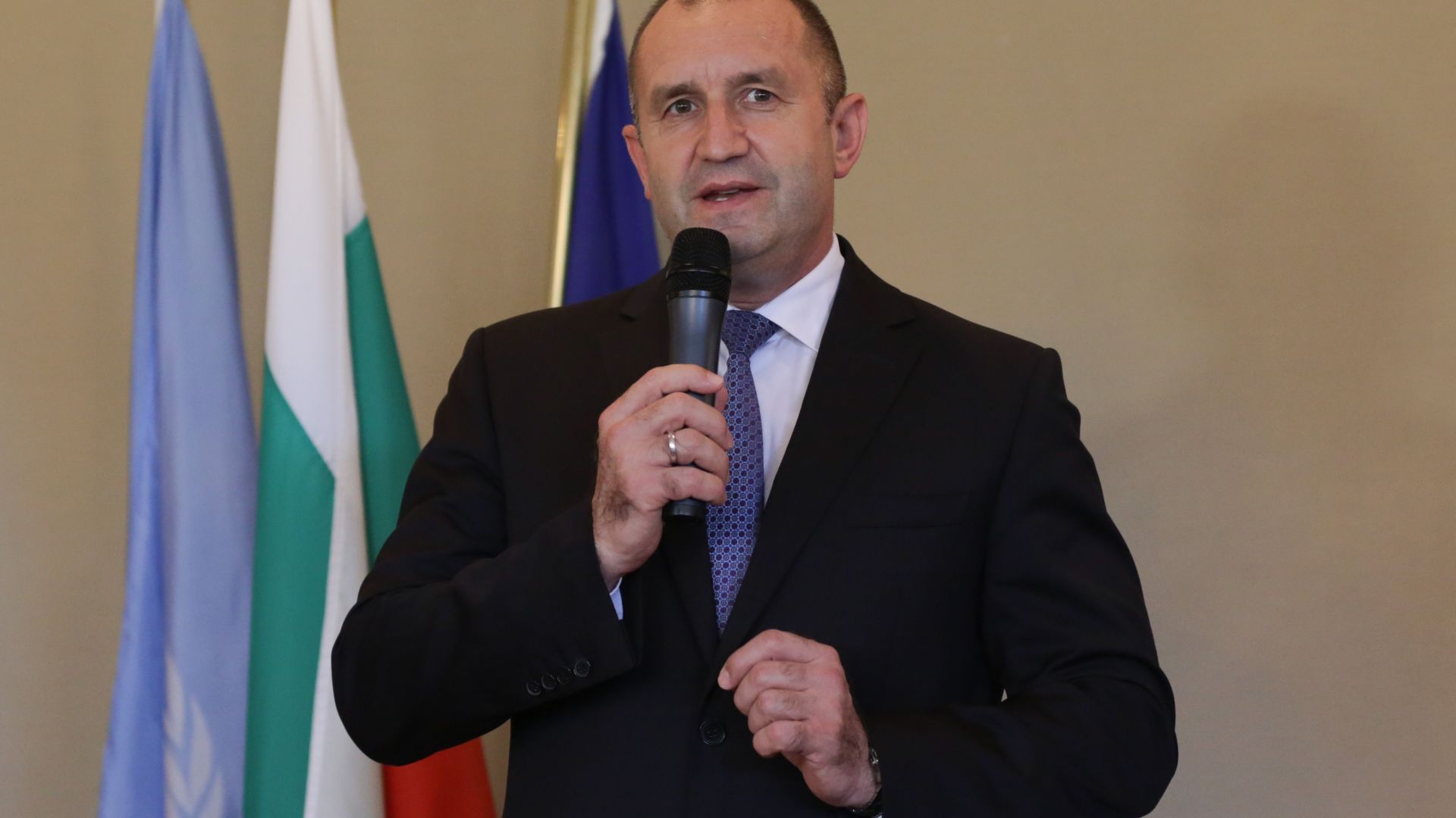 Съвсем скоро президентската институция ще организира голяма среща на сънародниците