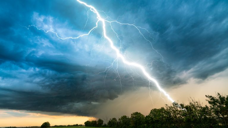 Strong thunderstorms hit the Czech Republic and claimed two lives