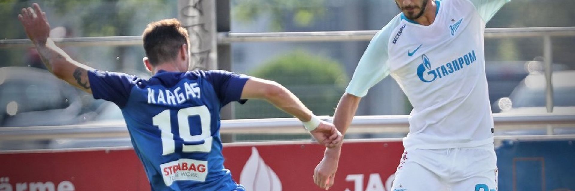 Левски игра прилично, но загуби и от Зенит