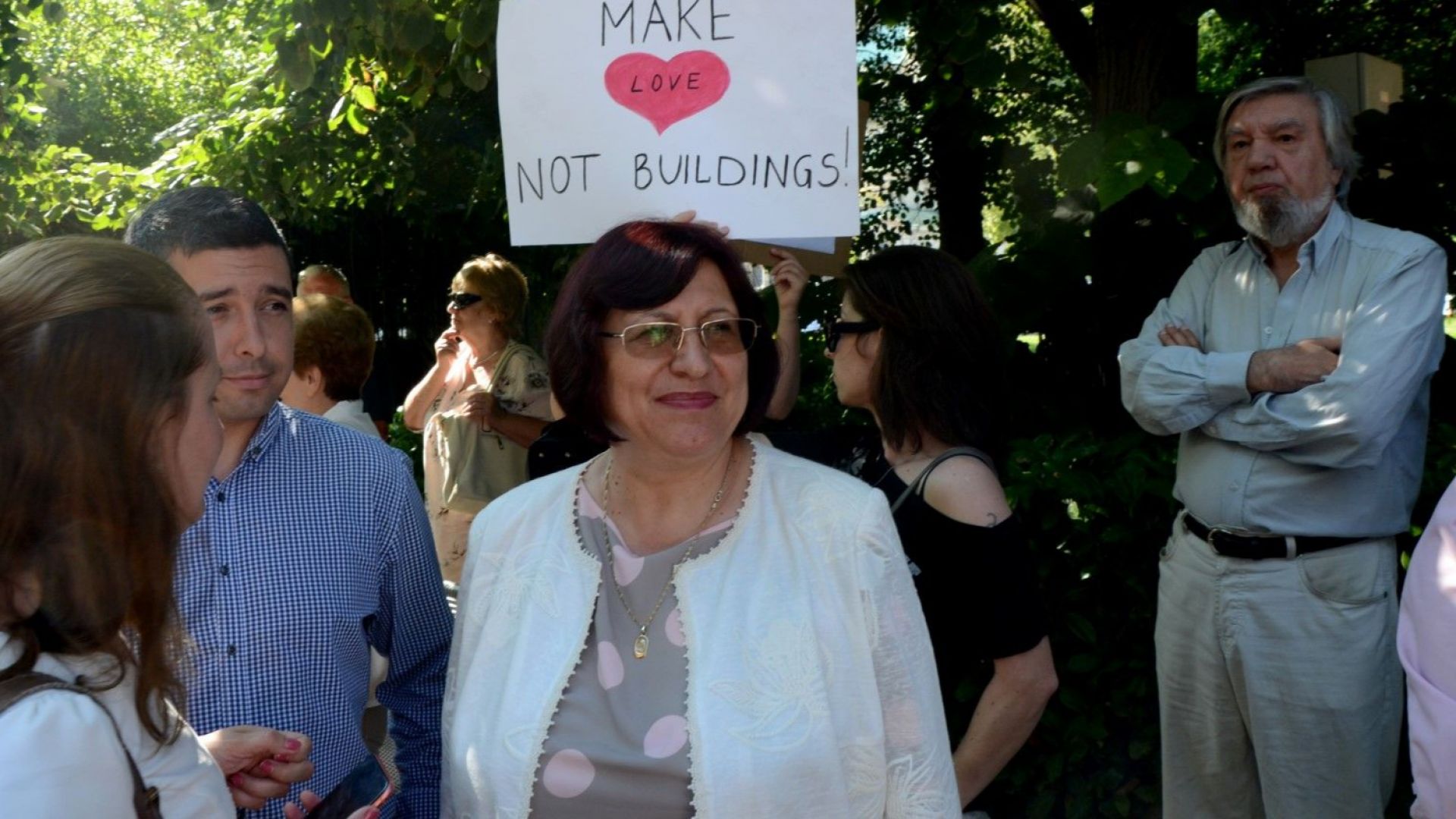 Граждански организации протестираха пред Столична община срещу презастрояването Те настояват