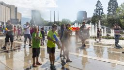Горещините започват днес и ще бъдат тежки и продължителни