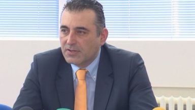  Задържаха втори контрольор от Агенцията по храните в Пловдив 
