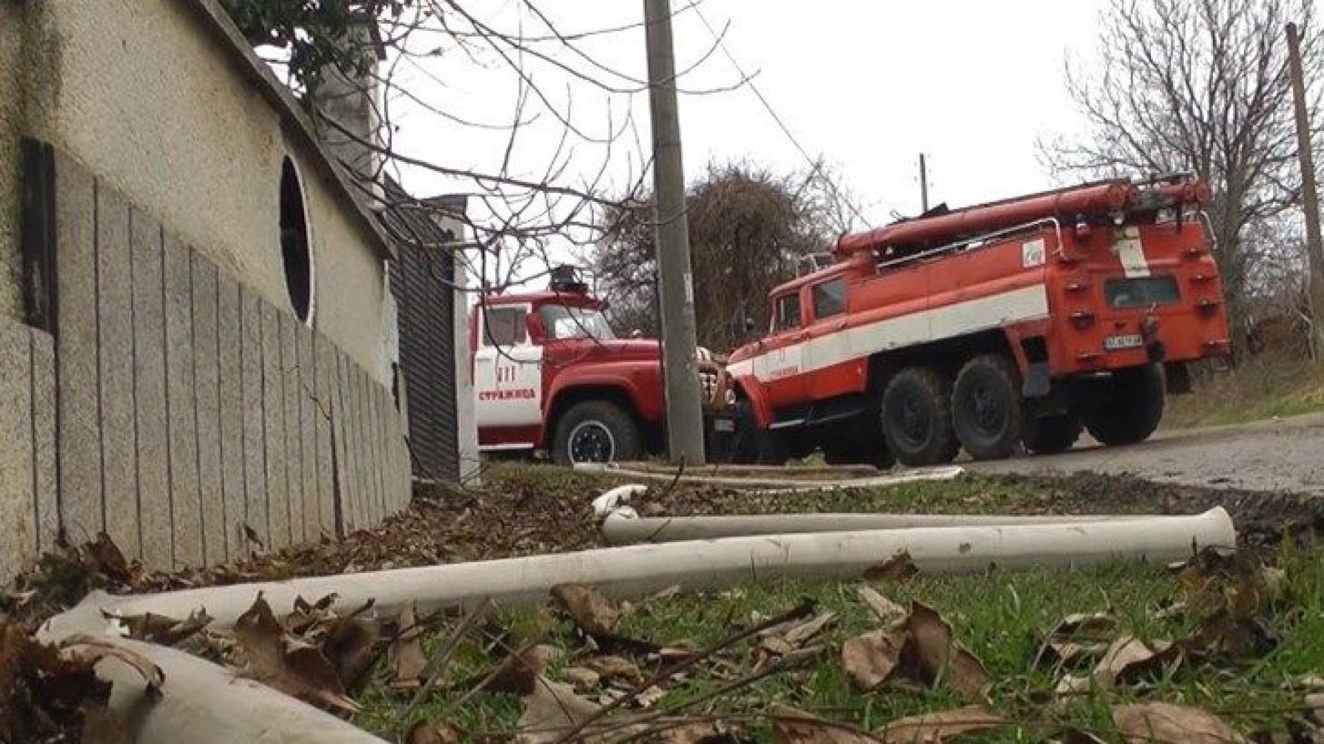 Голям пожар избухна тази нощ в околностите на Русе Горя