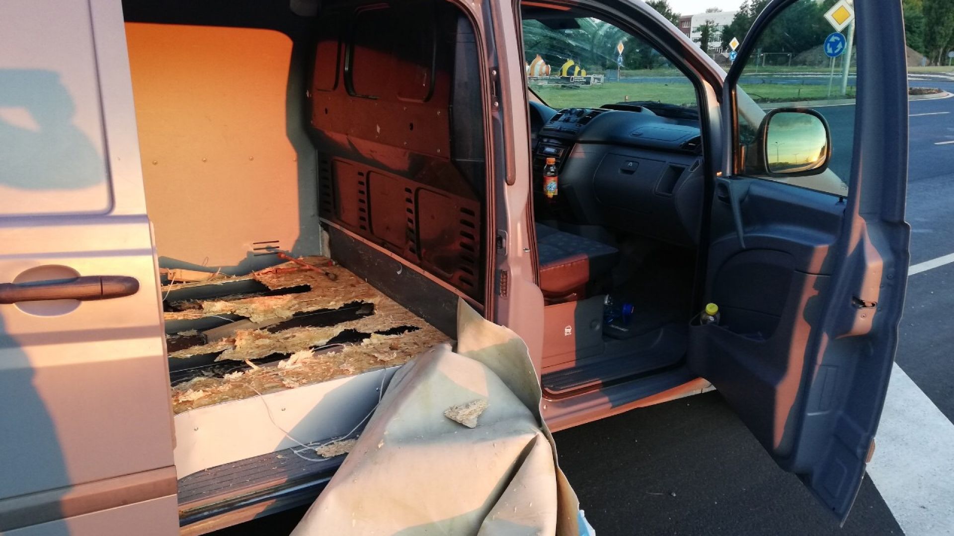 Колосално количество дрога за 2 5 милиона лева задържаха бургаските полицаи