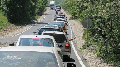 В последния от поредицата почивни дни от полицията очакват засилен