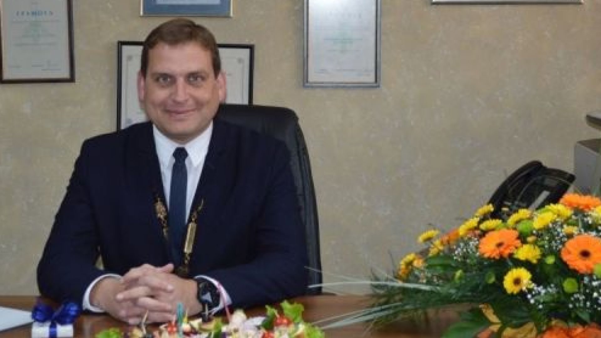 Софийската окръжна прокуратура повдига обвинение срещу кмета на Костинброд Трайко