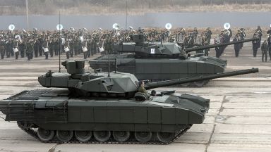 Новият руски танк "Армата" влиза в производство