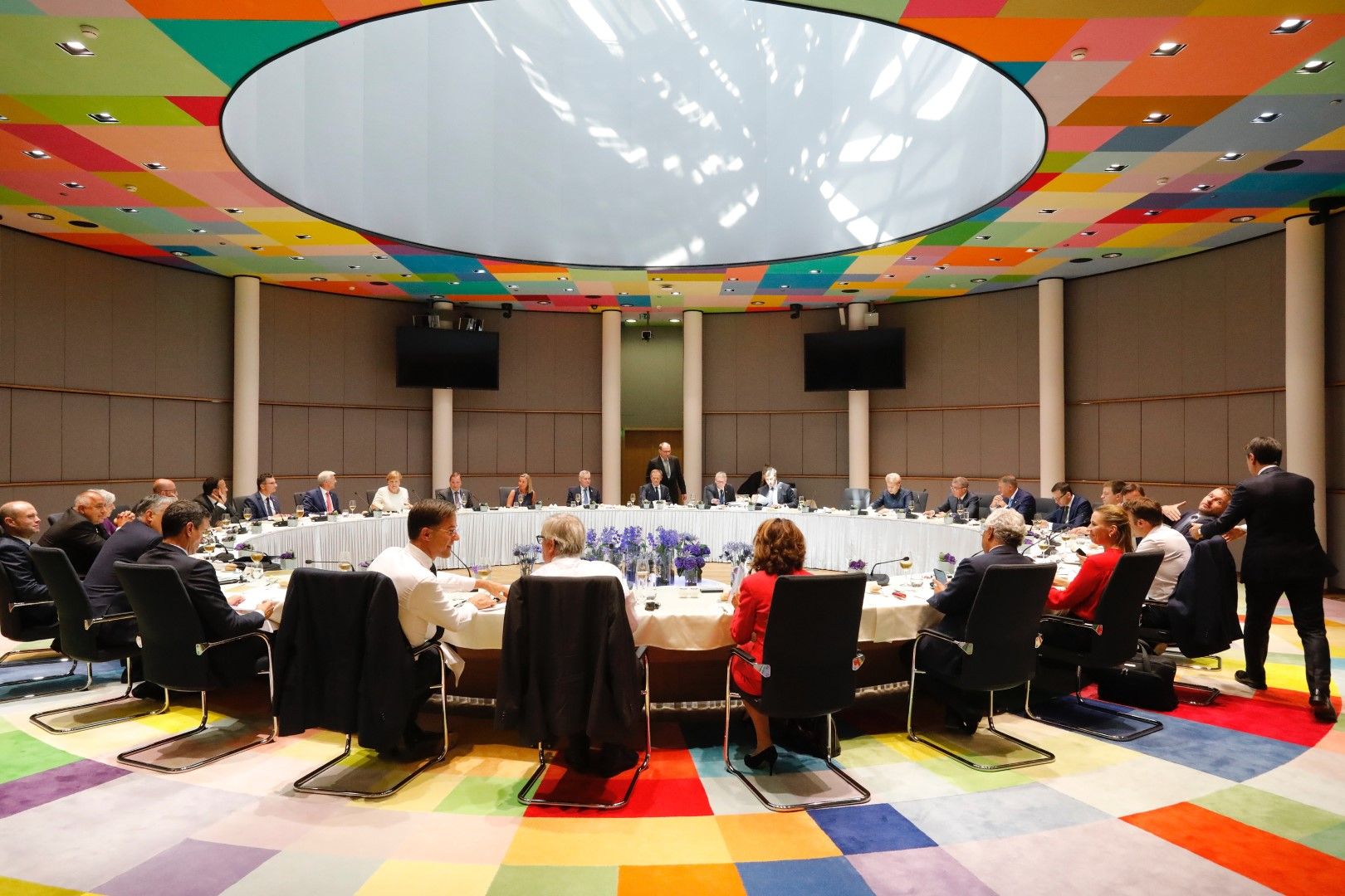 Лидерите на ЕС се събраха на извънредна среща за разпределяне на висшите постове, 2 юли 2019 г.