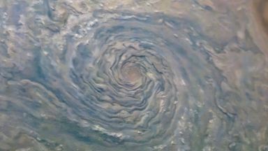 НАСА: Станете ловец на бури на Юпитер