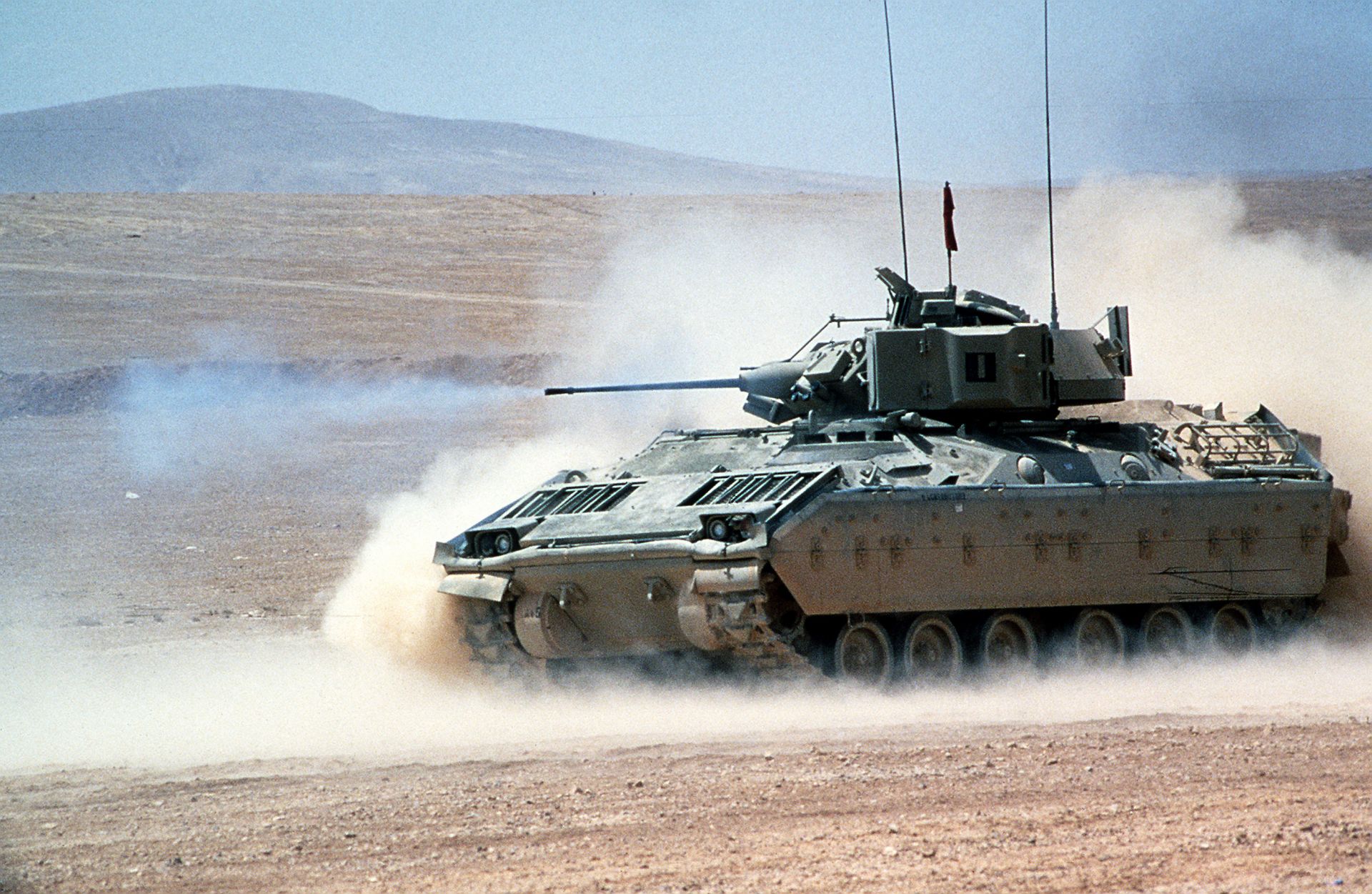 Бронирана бойна машина M2 Bradley
