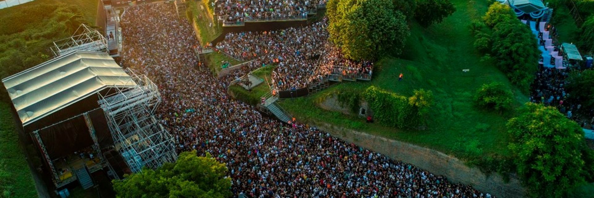 The Cure свириха пред 56 000 души сред проливен дъжд на EXIT 2019