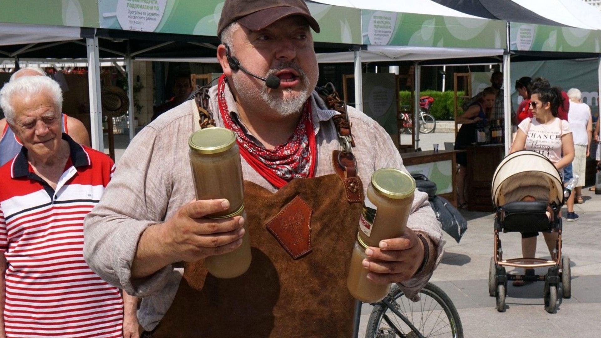 Кулинарната демонстрация направи популярният и обичан готвач Ути Бъчваров в