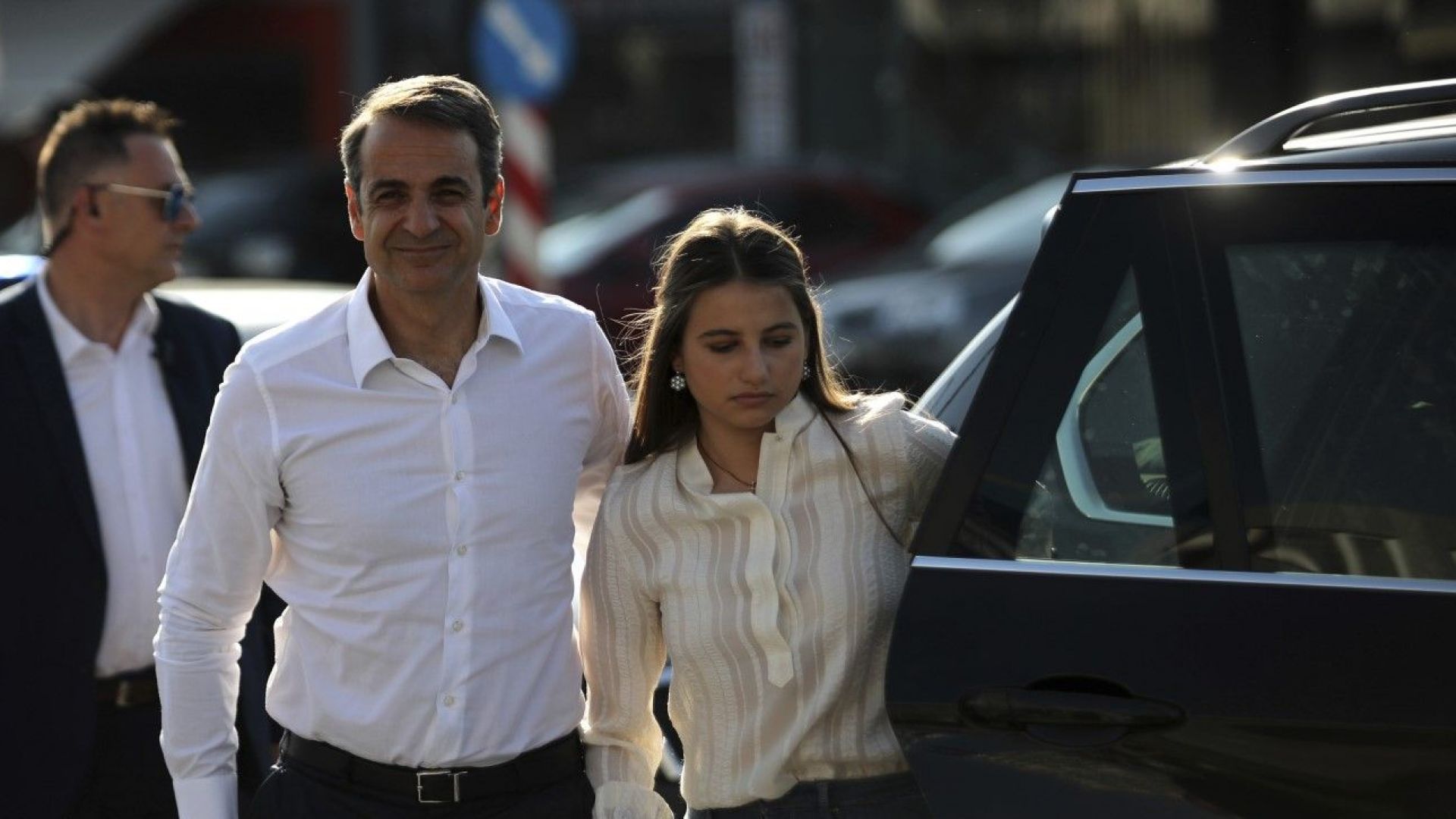 След преброяване на 10 процента от бюлетините дясноцентристката Нова демокрация