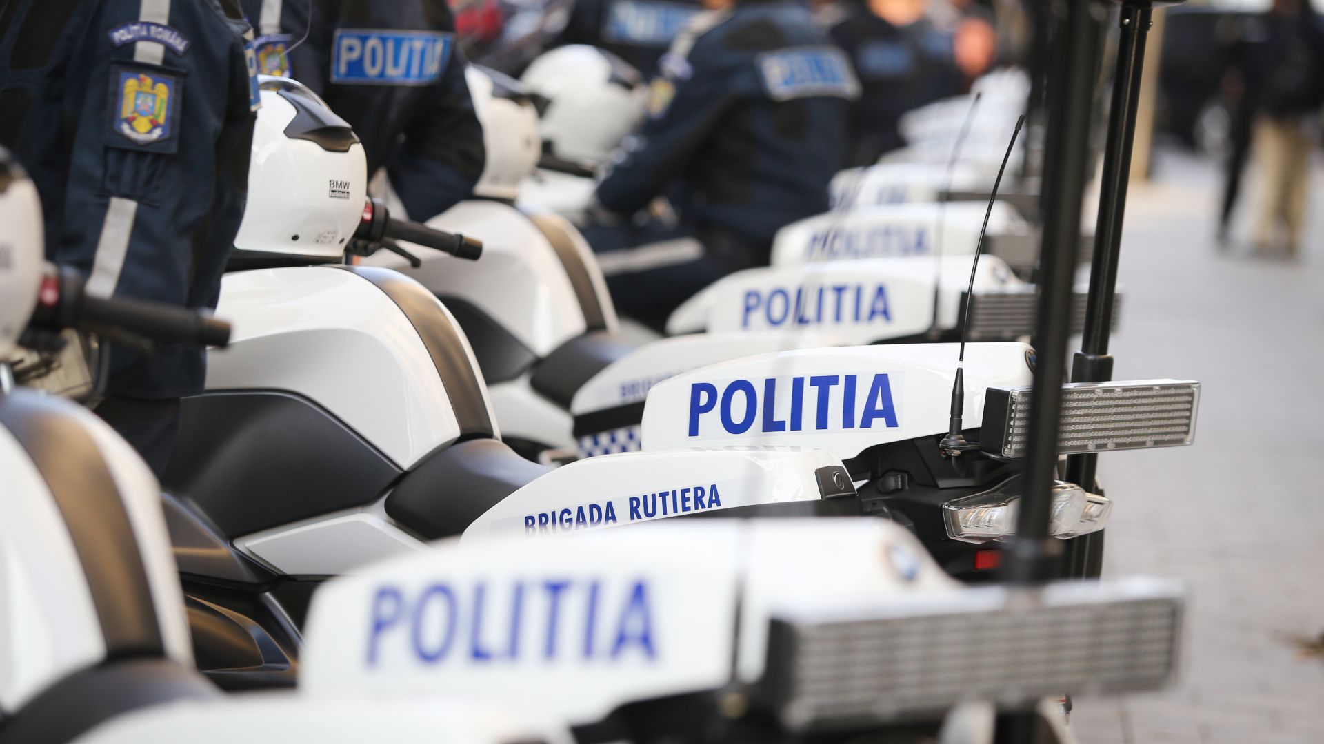 Полицаи на граничния пункт Калафат са открили 4500 таблетки и