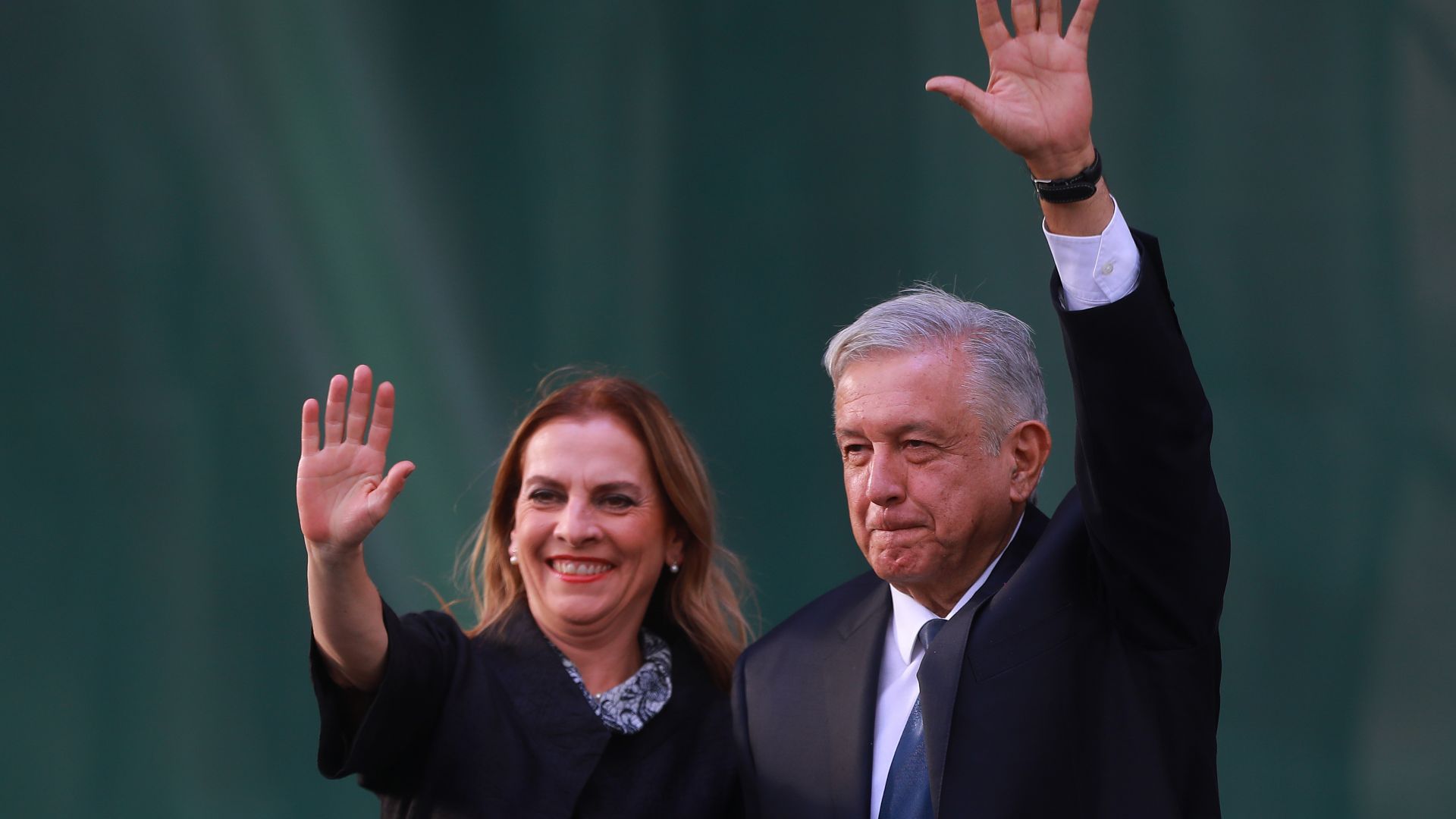Мексиканският министър на финансите и държавния дълг Карлос Урсуа подаде