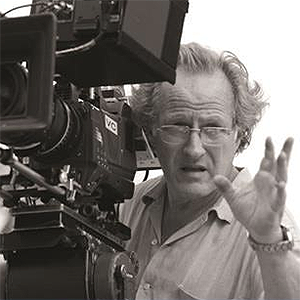 Майкъл Ман написа предисторията на събитията в „Жега“