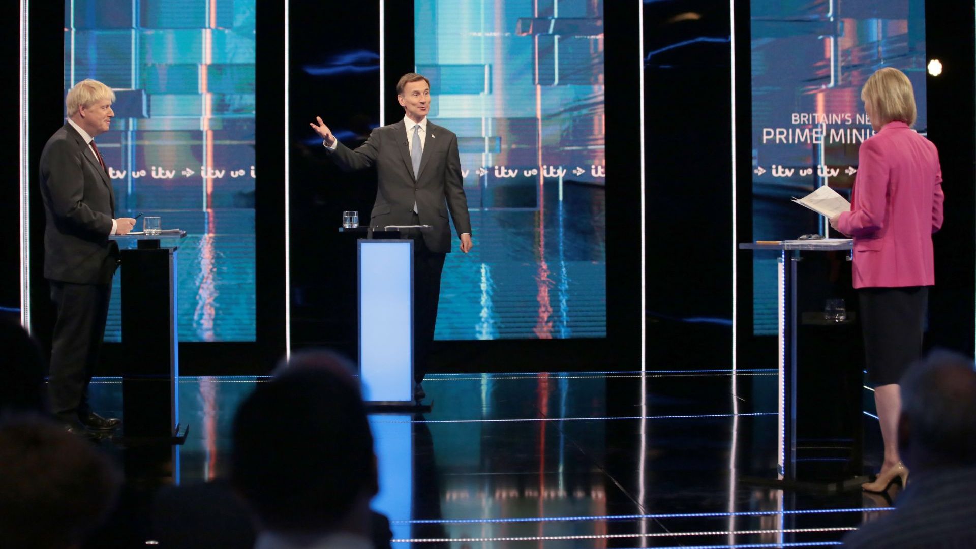 Борис Джонсън и Джереми Хънт съперници за британския премиерски пост