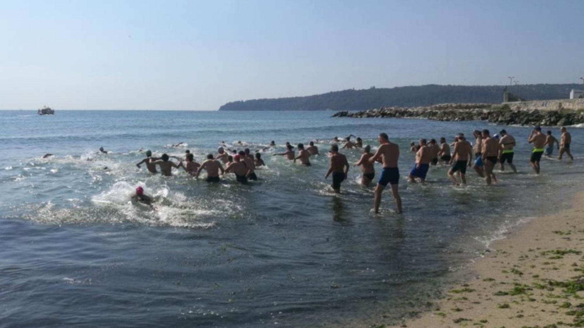 Атрактивни награди които ще бъдат разпределени с томбола ще получат