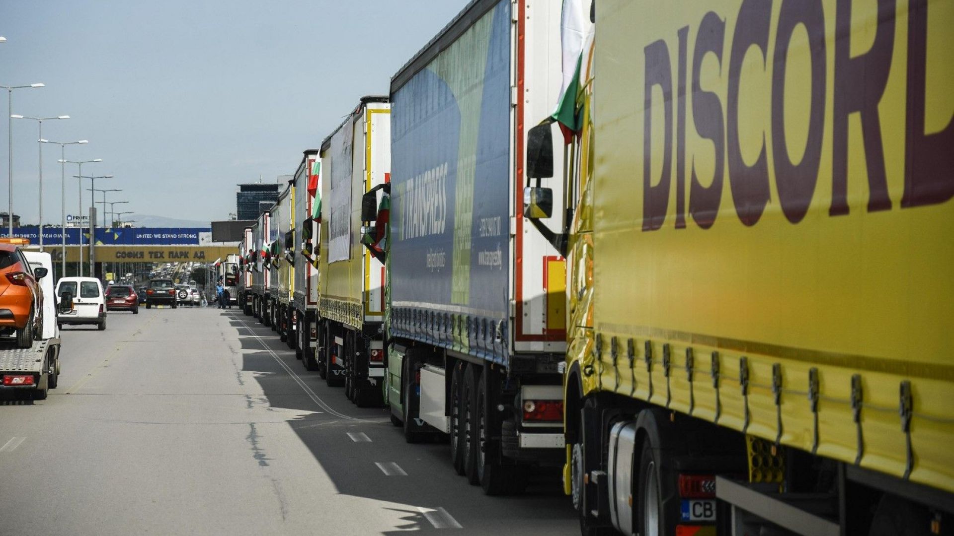 Спират продажбата на месечни винетки за камиони над 3,5 тона 