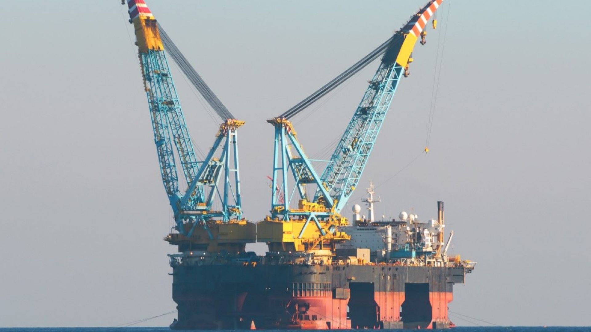 Турция ще продължи сонаджите за природен газ край бреговете на