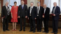 Президентът Радев връчи държавни отличия на дейци на културата и изкуството