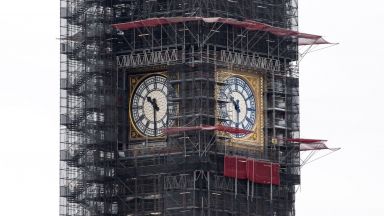 Камбаната Биг Бен ще бие отново след ремонта точно на Нова година