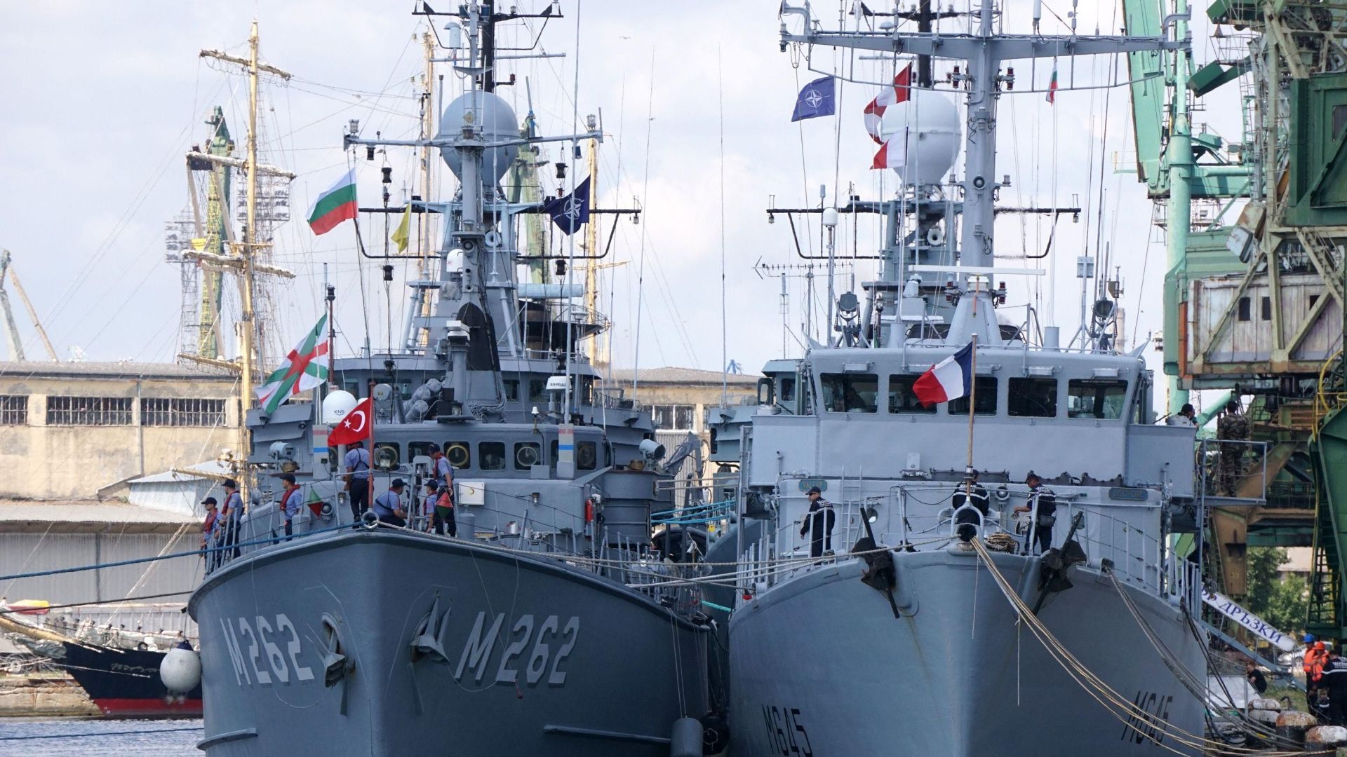 Започна международното военноморско учение Бриз 2019 а първите бойни кораби