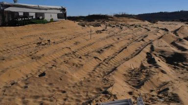 Регионалната екоинспекция в Бургас проверява сигнал за разорани дюни на