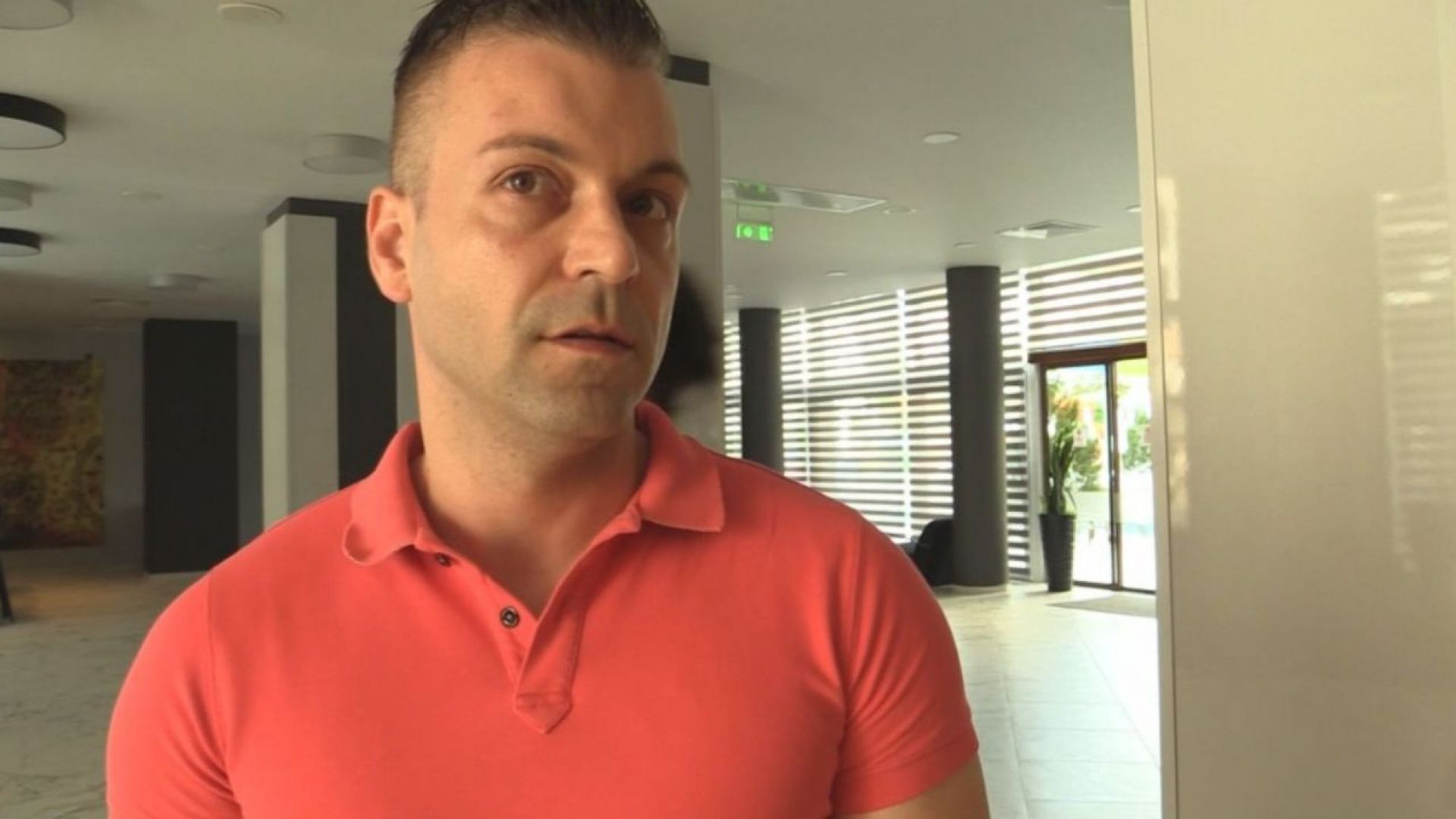 Хотелиерът който беше задържан вчера от полицията в курорта Слънчев