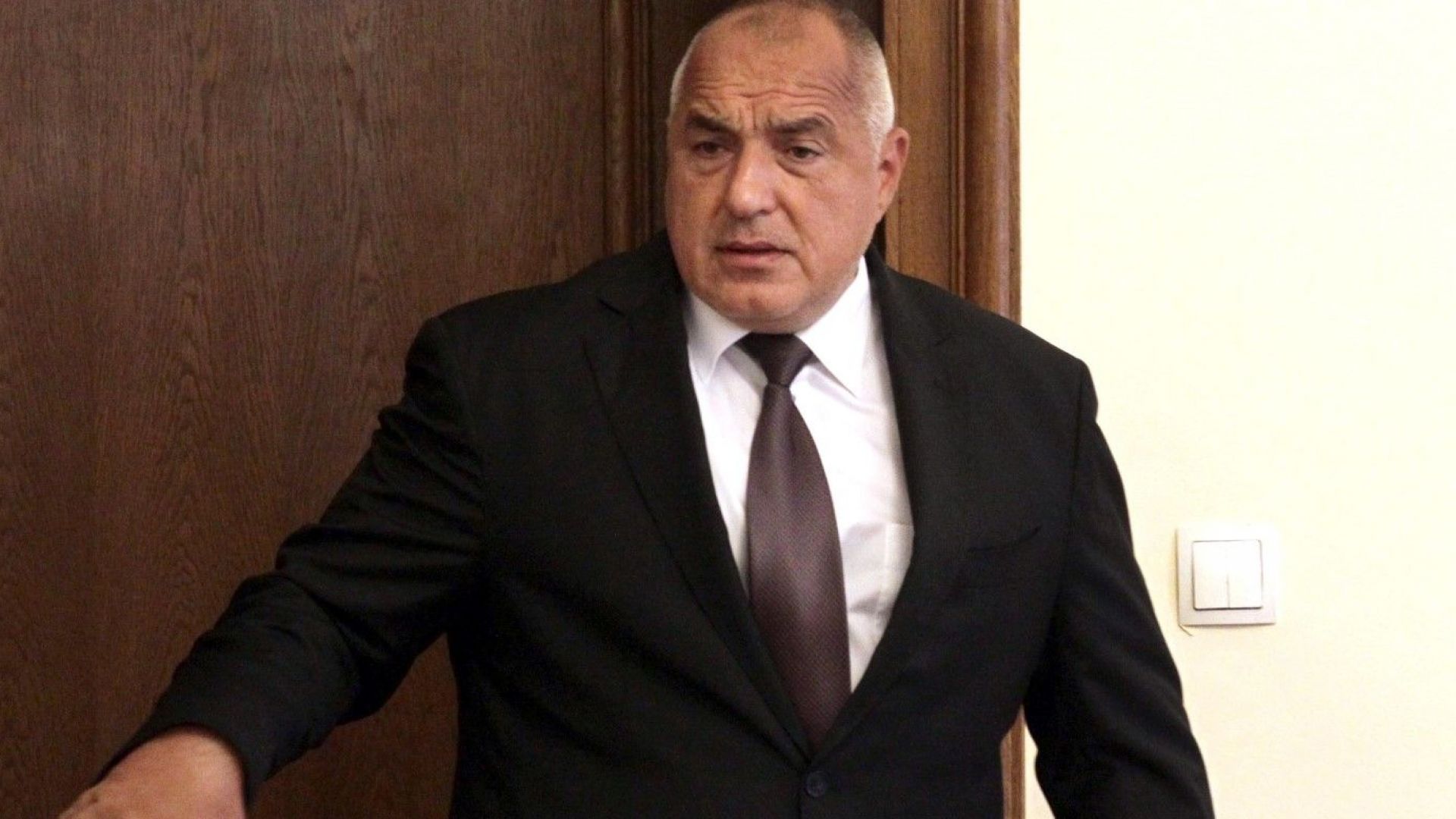 Бойко Борисов продължава да е най одобряваният партиен лидер с 36