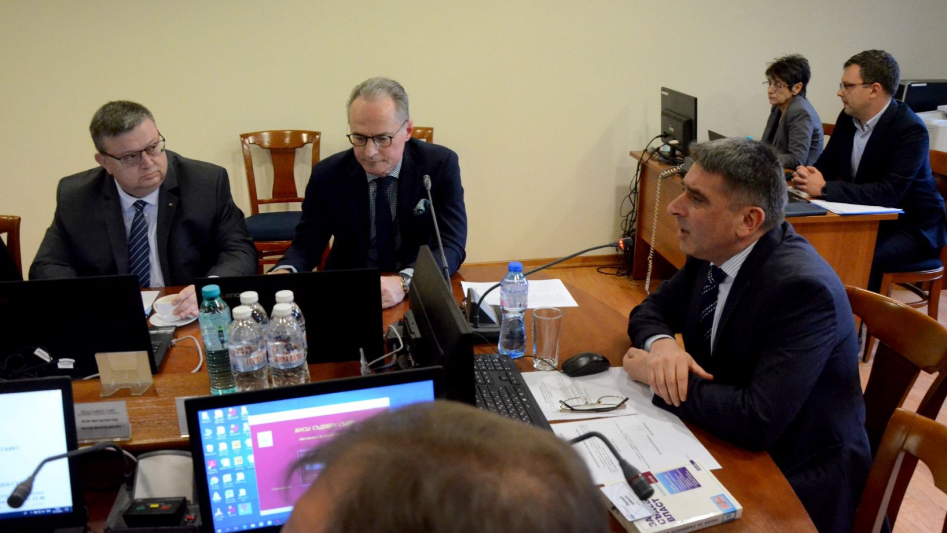 На първото от четирите заседания на Висшия съдебен съвет ВСС