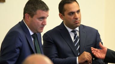 Министър Караниколов връчи сертификати за инвестиции за над 42 млн. лева