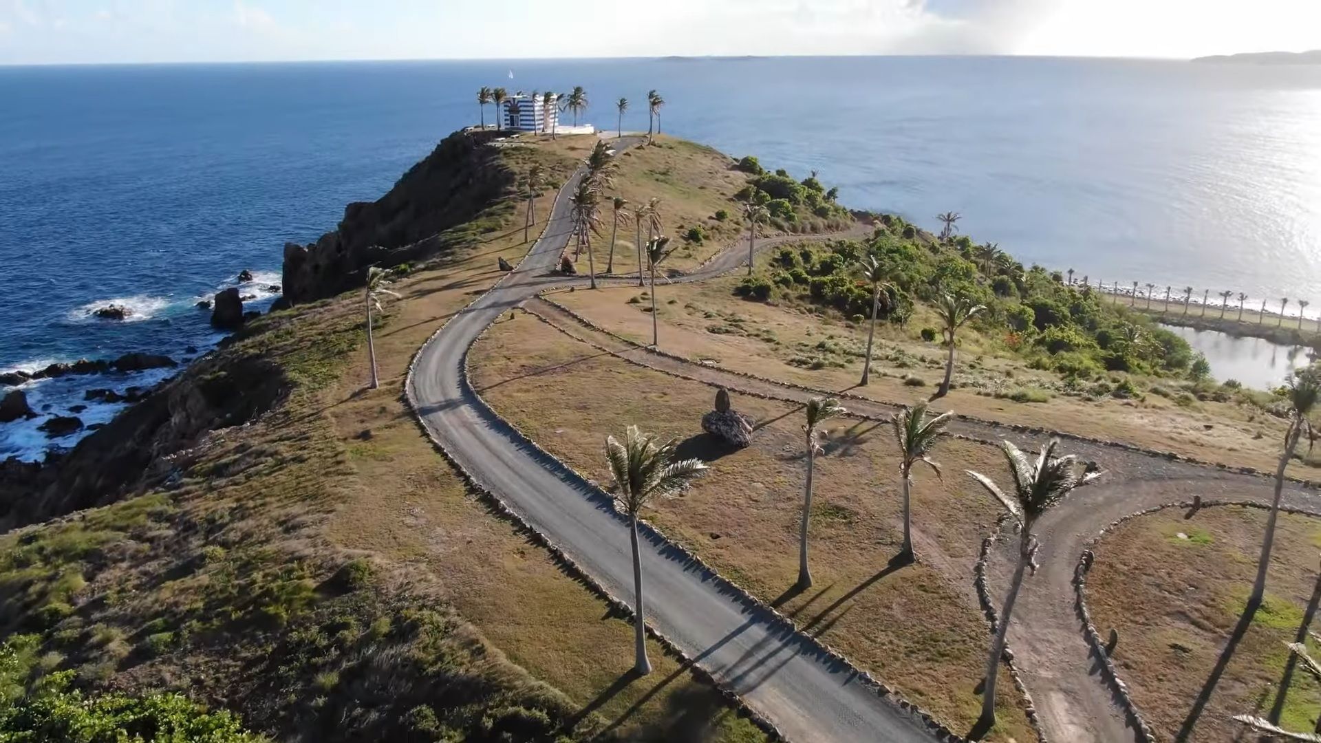 Джефри Епстийн един от най богатите и известни финансисти в САЩ